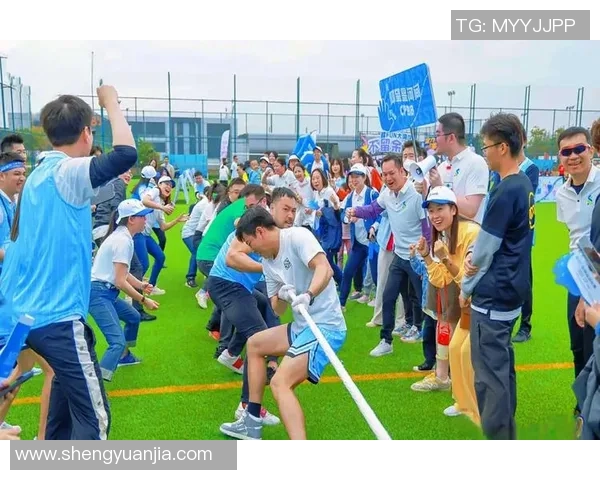 成都乒乓球队如何通过团队协作提升竞技水平与凝聚力的探讨