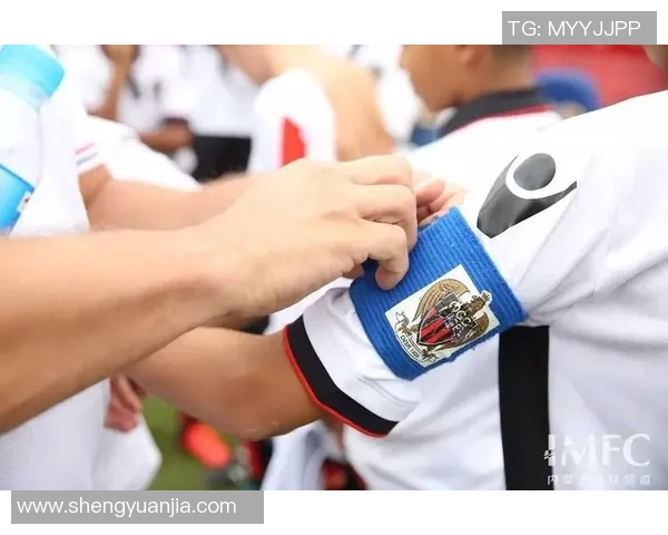 揭露韩国黑心足球明星背后的丑闻与真相揭秘