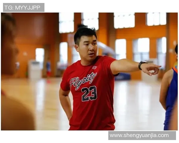 赛后分析：重庆篮球队与杭州篮球队的表现与状态对比探讨