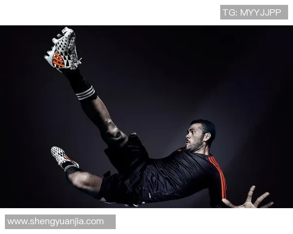 足球明星的日常生活瞬间揭秘展现他们场外的真实风采与个性魅力